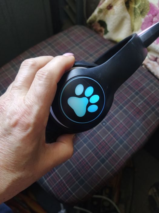 Наушники беспроводные, б/у.Мышь компьютерная USB