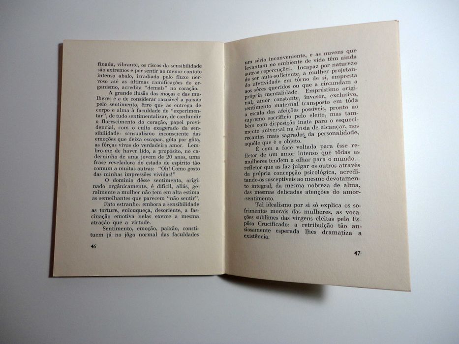 "De Mulher, O Que Você Entende?" (Defrance)