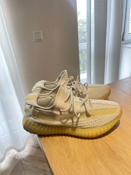 Adidas Yeezy boost 350 v2 light 43