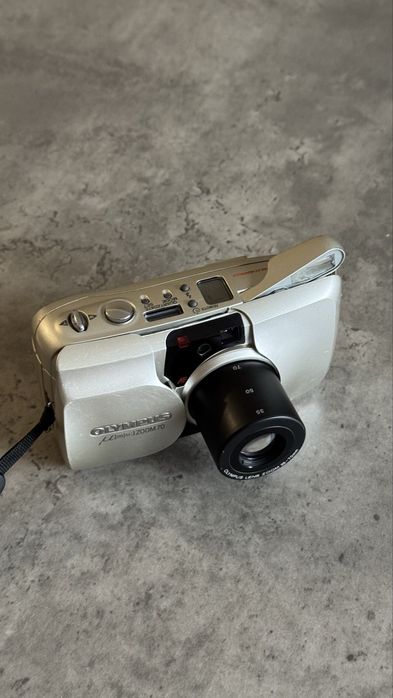 Терміново! Olympus mju ZOOM 70 плівковий фотоапарат 35мм