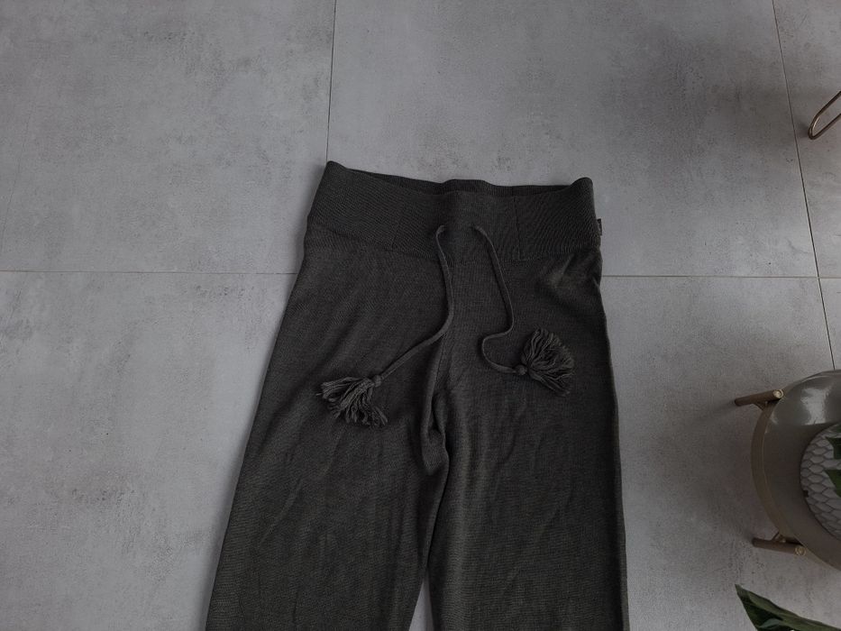 Spodnie wełniane z wysokim stanem Ella&il 100% merino wool dresy