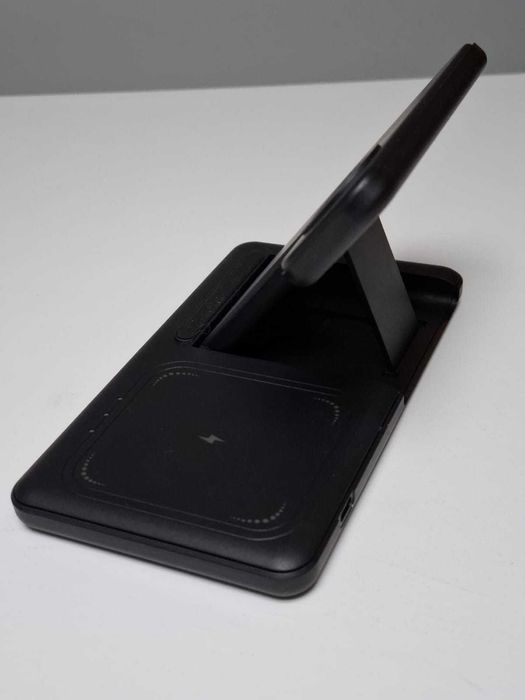 Stacja ładująca 3w1 iPhone Samsung