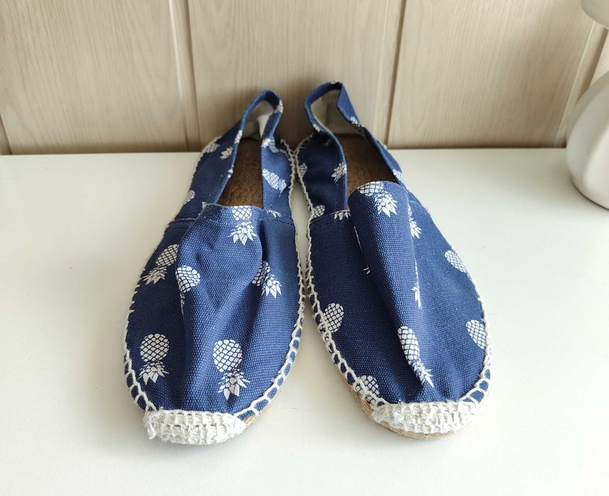 Buty płaskie espadryle 39 granatowe ananasy na lato trampki