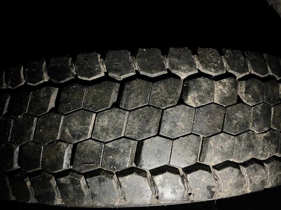 Шина бу 1 шт резина 215 75 17,5 Кама и 2 шт Фулда