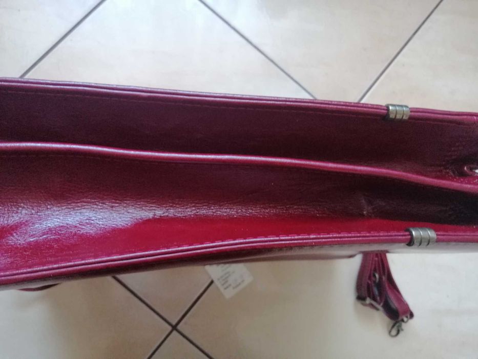 Nowa skórzana aktówka teczka dyplomatka bordowa A4