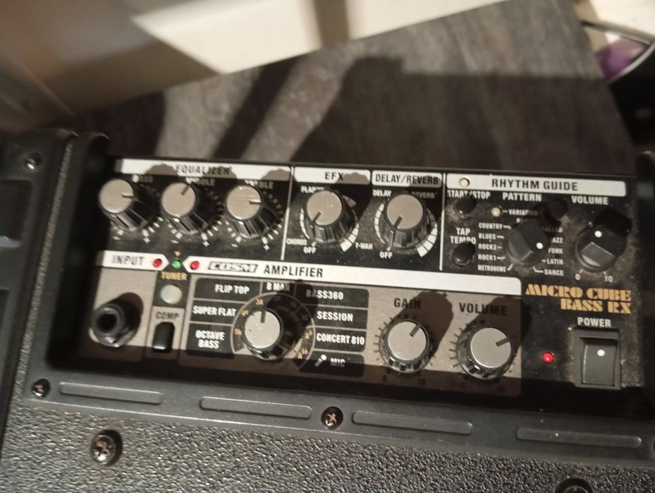Amplificador de baixo Roland Micro Cube Bass RX