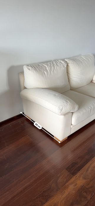 sofa branco 2 lugares muito confortavel