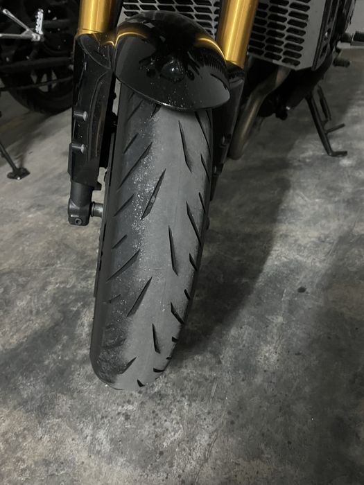 Yamaha FZ8 com LeoVince original