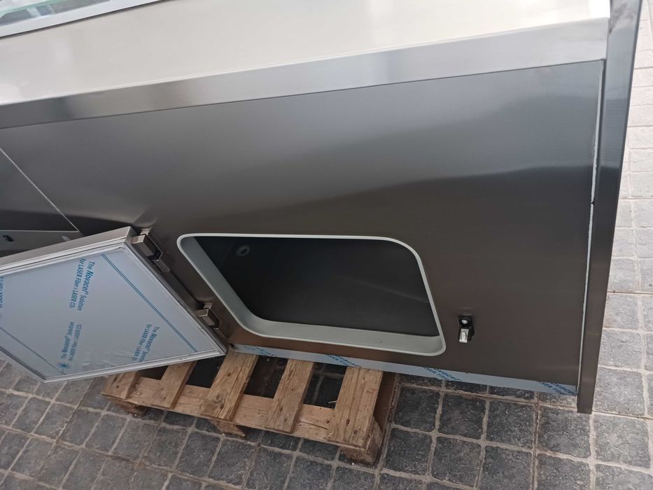 ACM1657 - Vitrine Expositora Refrigerada em Inox - SEMI-NOVA