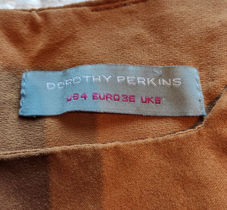 Sukienka na ramiączkach