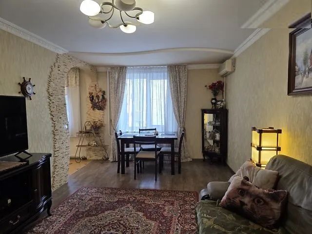 Продажа 3 комн кв Староказацкая, парк Глобы