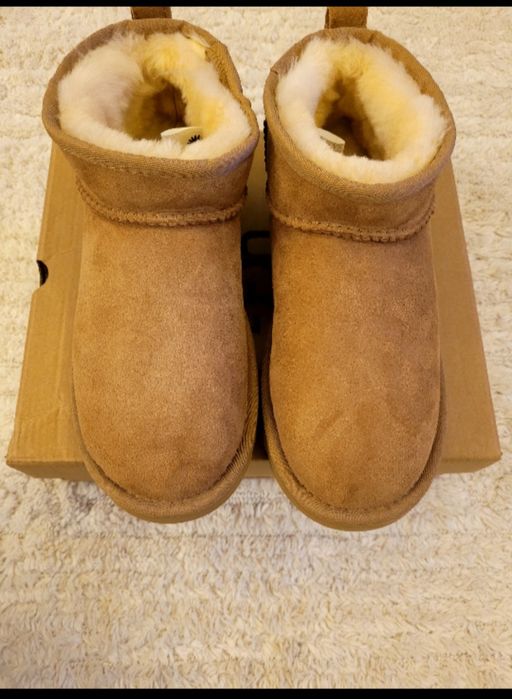 Buty UGG Ultra Mini