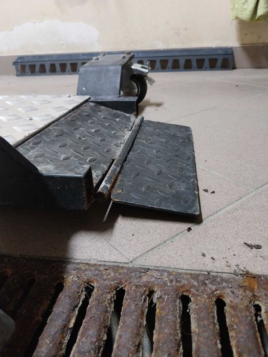 Platforma mobilna pod motocykl