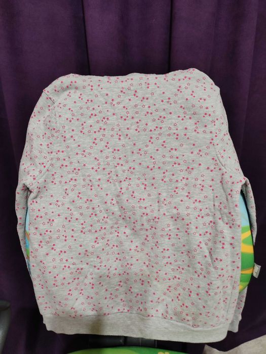Продам кофту для дівчинки