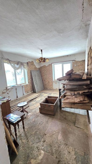 Терміновий Продаж по вул.Українська буд.20.