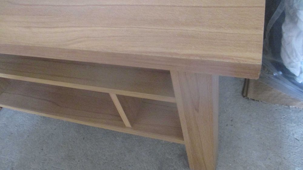 ława z półeczkami