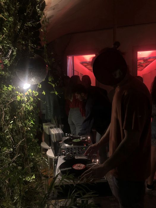 Aluguer de Equipamento DJ | Booking de Artistas