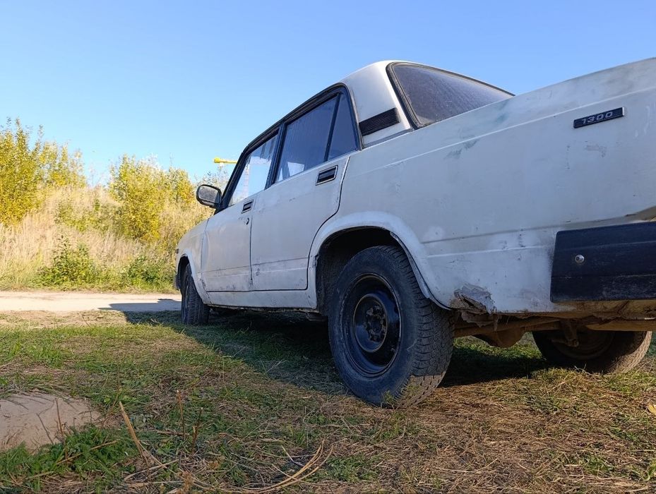 Продам машину ваз 2107 1987р.