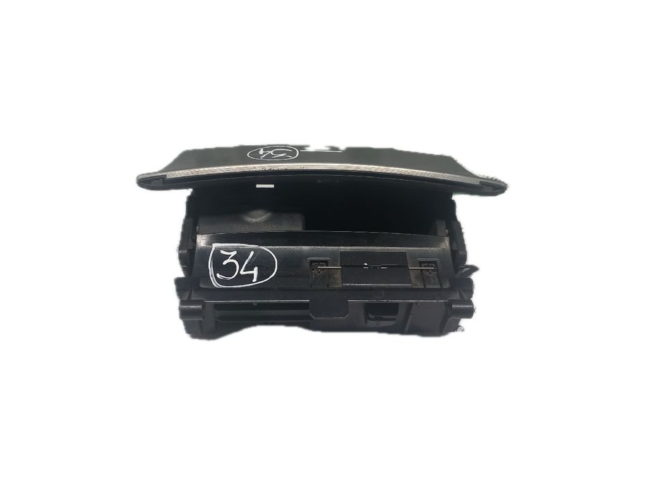 Cinzeiro MERCEDES-BENZ Classe C (W203)
