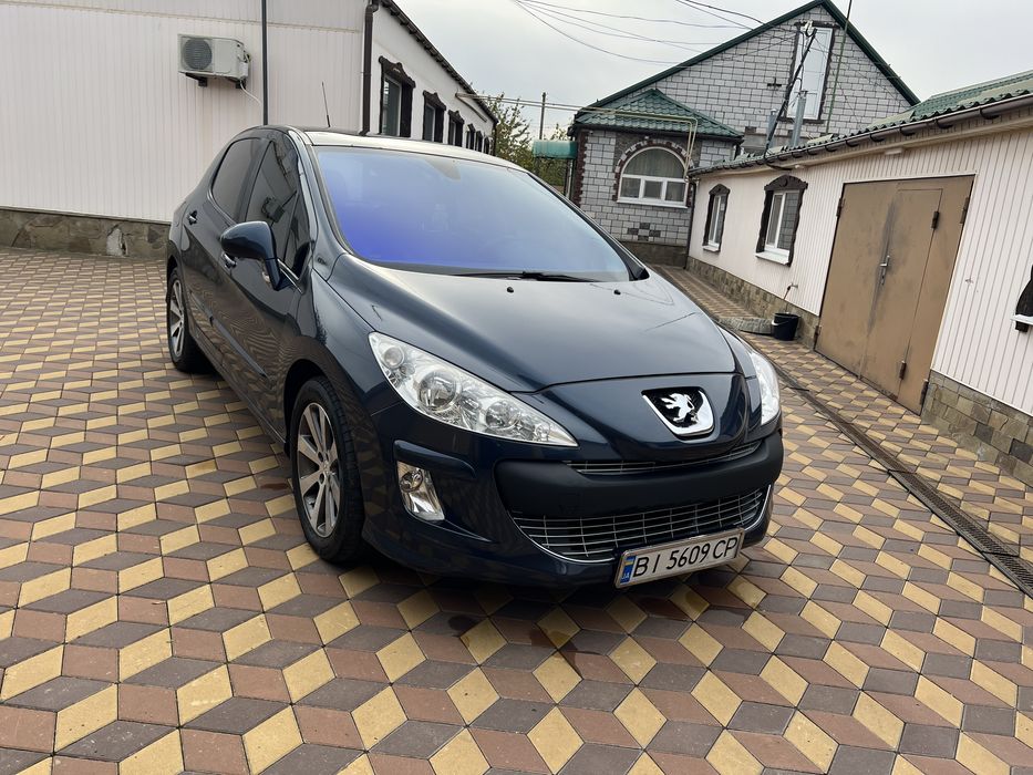 Продам Пежо 308 в гарному стані!