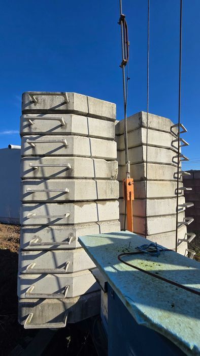 Vende se Grua Tecno 20x24