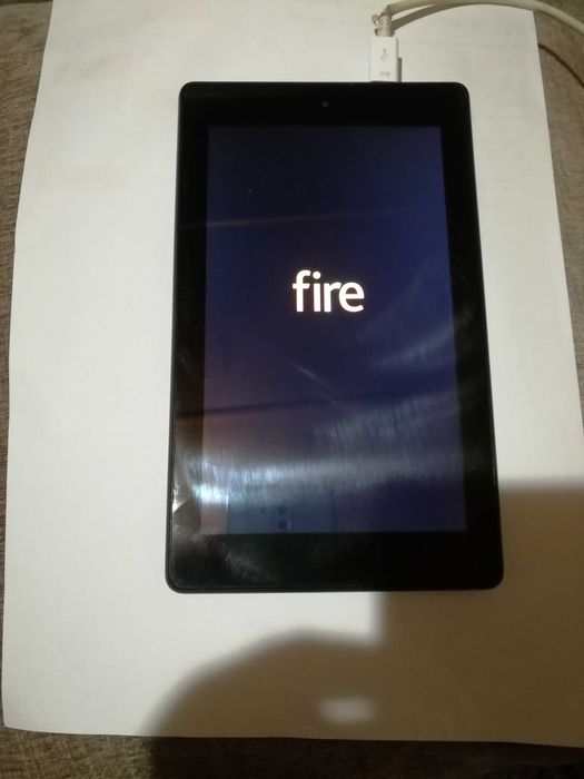 Продаю Планшет Amazon Kindle Fire 7 (7-го поколения) SRO43KL