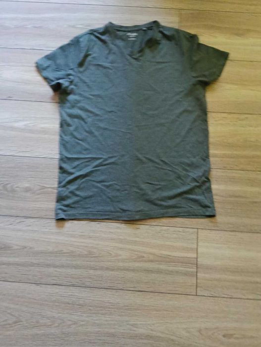 Sprzedam ubrania męskie