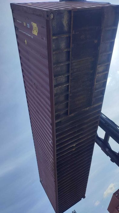 Kontener 40HC – wysoki 12 m, solidny i szczelny