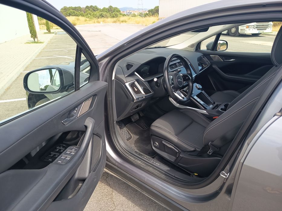 Jaguar I-Pace EV400 AWD S