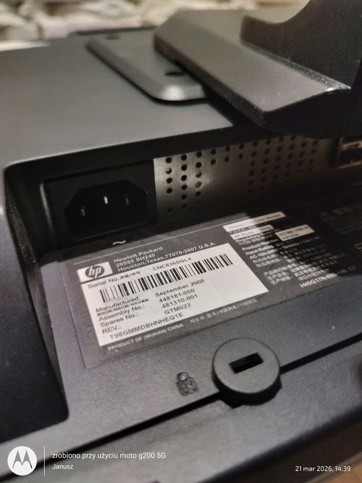 Monitor 19cali regulowana matryca