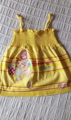 Top Winx/T-shirts 6-7A Impecáveis