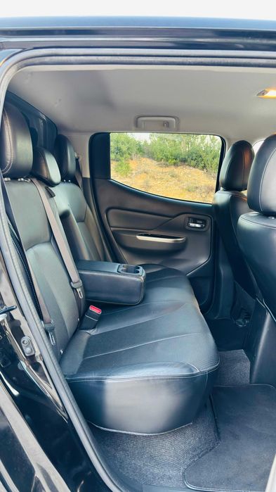 Mitsubishi l200 full extras
