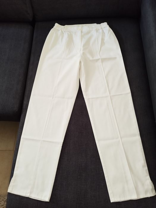 Farda de Estetica de Bata e Calça + 2 Calças