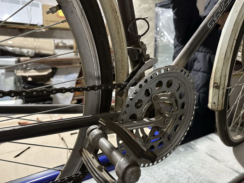 Велосипед спортивний «Турист» . Має  10  швидкостей, в робочому,  стан