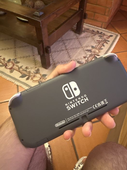 Nintendo switch lite com capa protetora