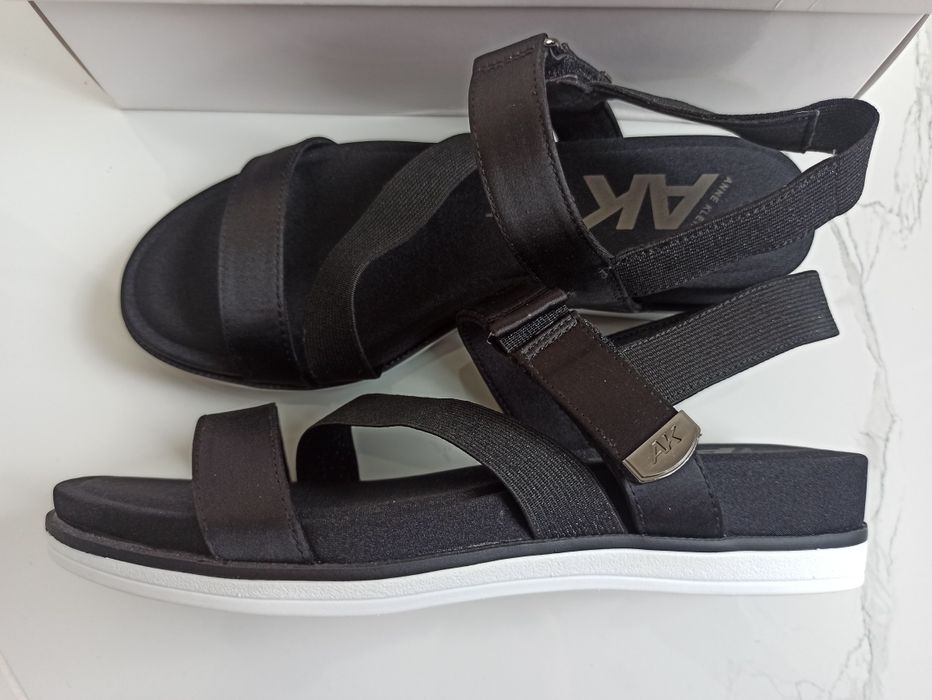 Босоніжки Anne Klein 37.5