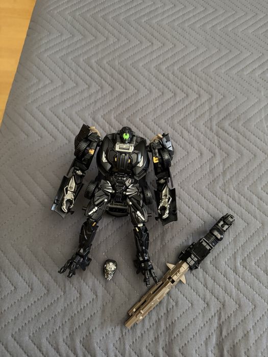 Transformers lockdown