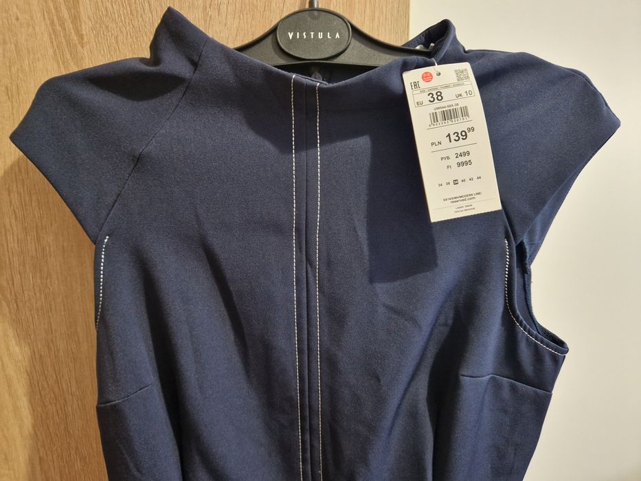 Nowa sukienka Reserved r. 38