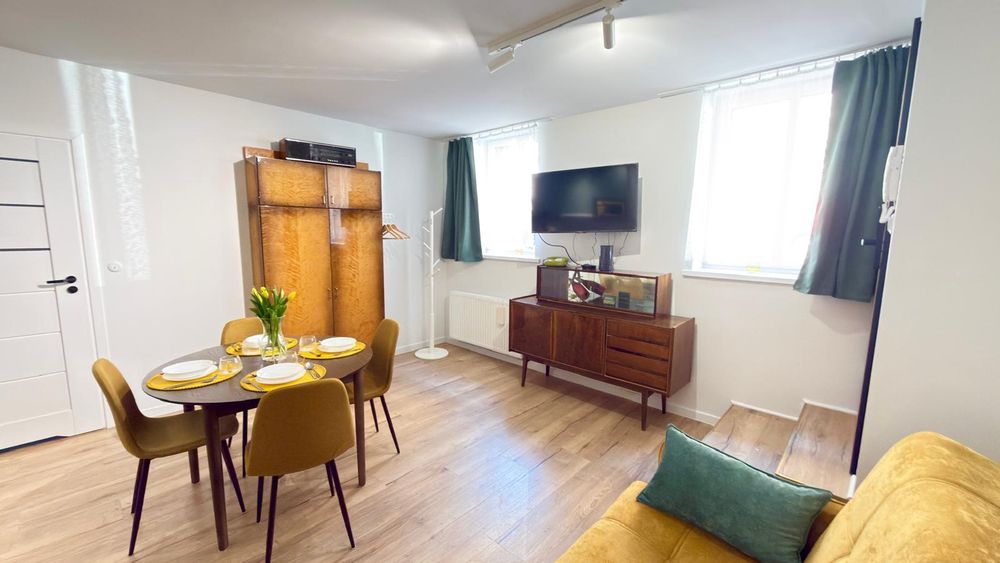 Apartament PRL, Noclegi Bydgoszcz, Wynajem krótkoterminowy, Centrum.
