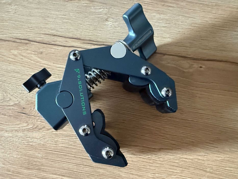 9.solutions Savior Clamp With Socket