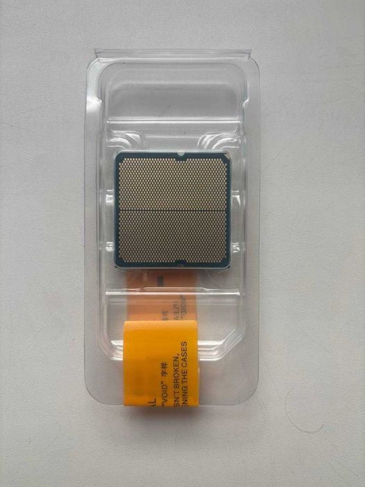 Новий AMD Ryzen 7 9700X гарантія