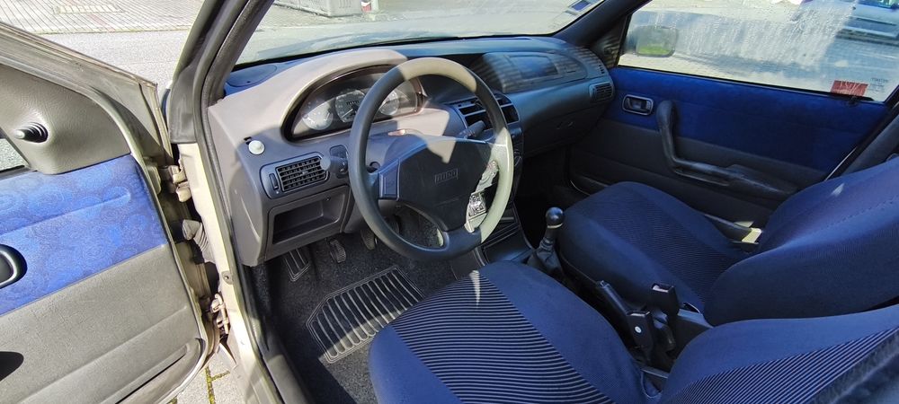 Fiat Punto 1.2 16v 85cv