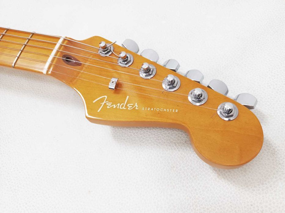 Fender Stratocaster American Ultra - USA 2021