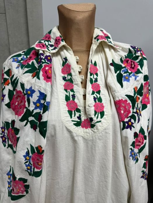 Дуже гарна вишиванка