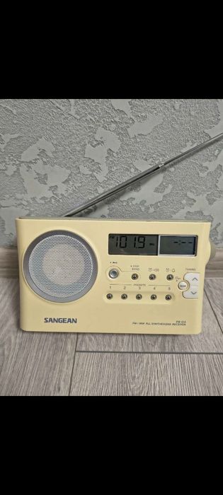 Продам Радіо SANGEAN