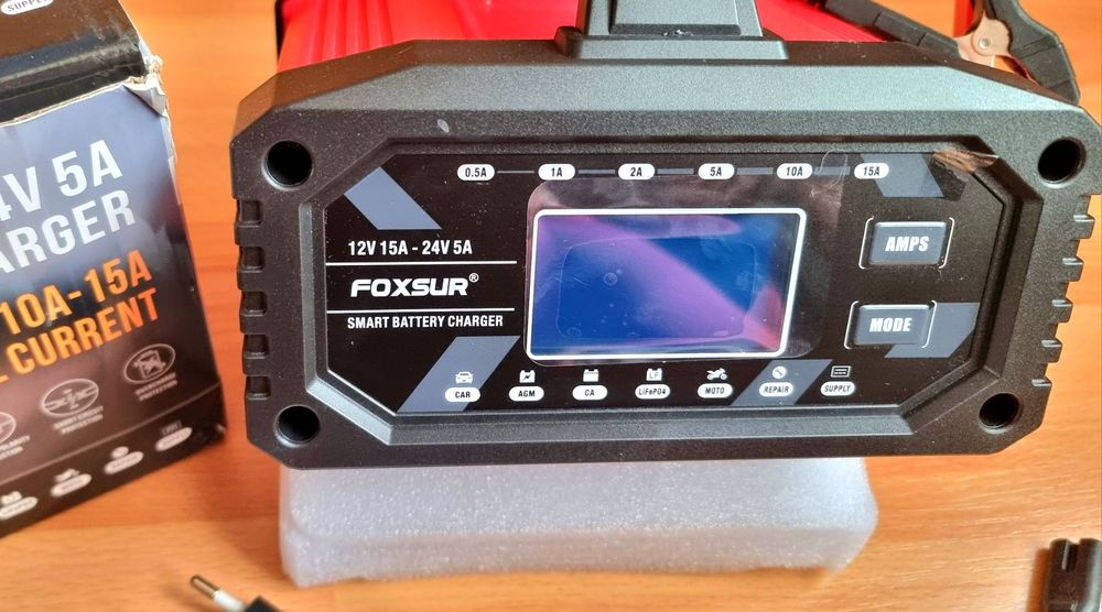 Foxsur 12-24v 15A.