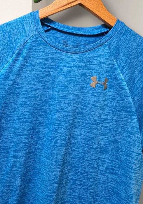Спортивная подростковая футболка Under Armour