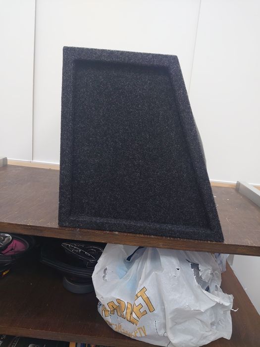 Сабвуфер автомобильный 10" в корпусе ФИ.