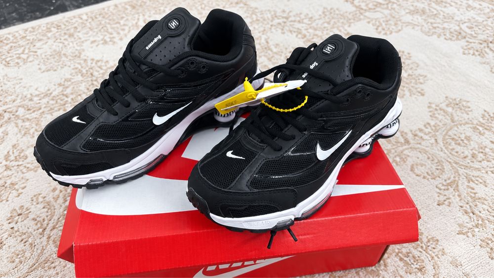 Nike Shox Ride 2 x Supreme Black/White