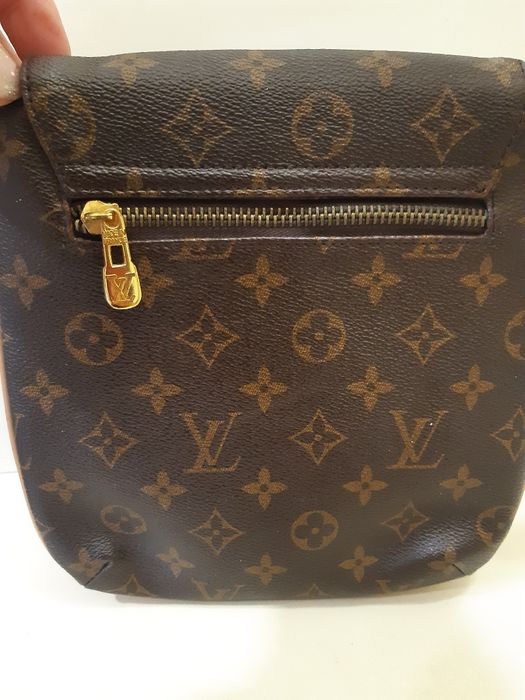 Torebka brązowa. LV.